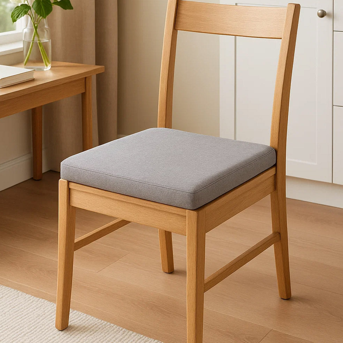 LEANBE Sitzkissen 2er Set – Bequeme Polster für Garten, Balkon und Zuhause 40 x 40 x 5 cm Hellgrau
