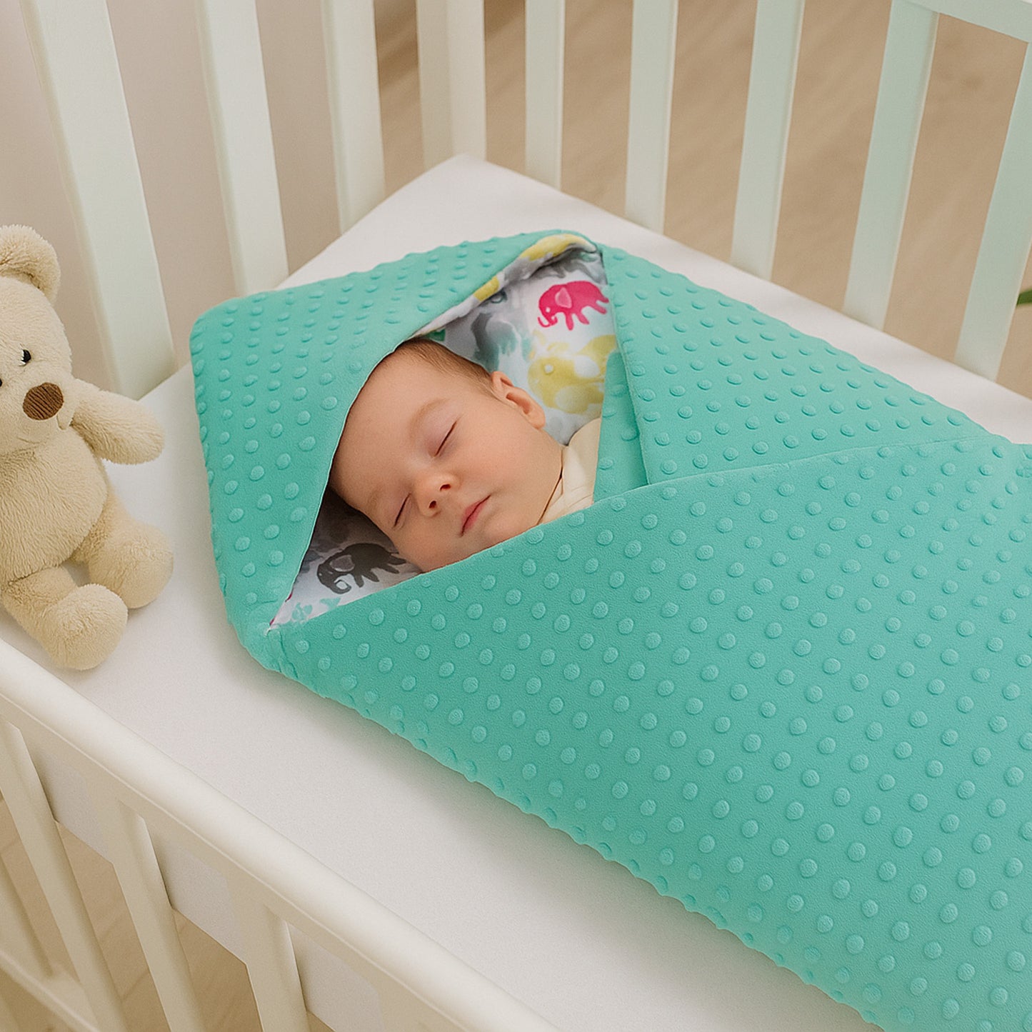 LEANBE Einschlagdecke Babydecke für Babyschale und Kinderwagen 86x86 cm – Baumwolle & Minky Tükis / Elefanten
